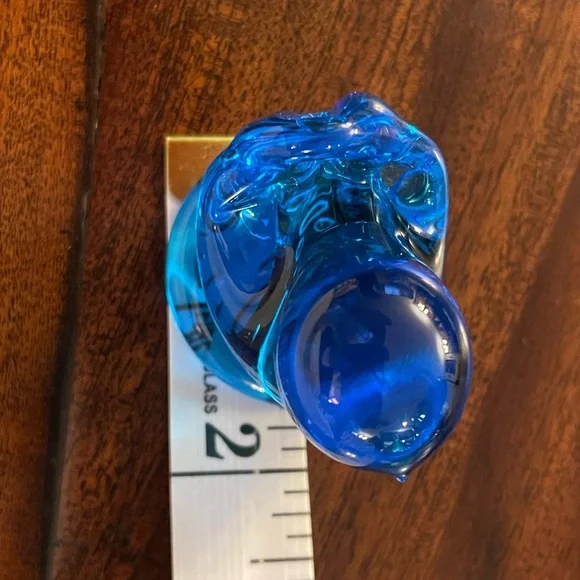 Signed 2001 Vintage Cobalt Glass Blue Bird of Happiness Baby Sparrow Song
Bird - Picture 9 of 9